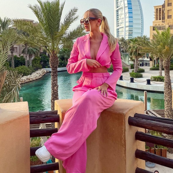 Zara Set - Pink Cropped Satin Effect Blazer & Full Length Pants - Picture 8 of 17